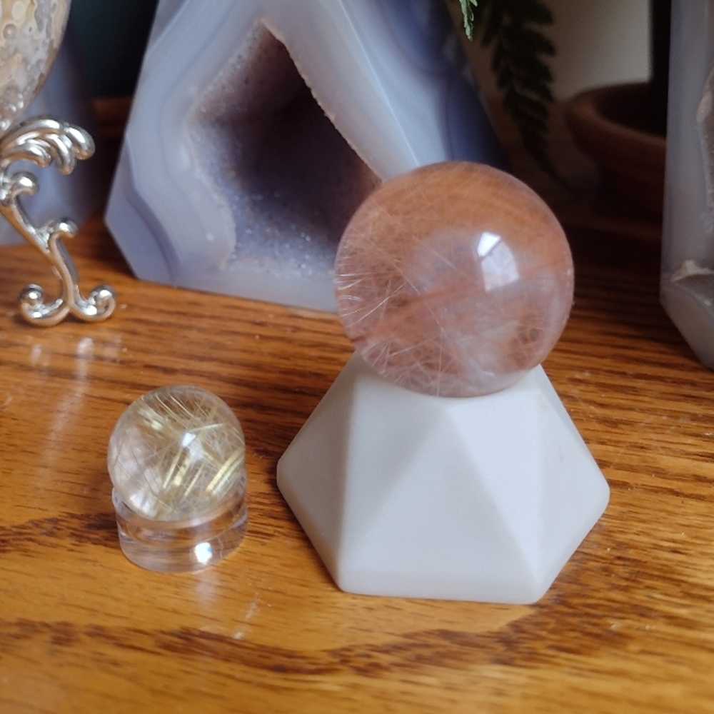 ✨SOLD✨ Rutiled Quartz Sphere Bundle - Picture 10 of 10